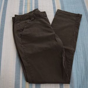 GAP Women’s Chino Pant size 2
